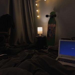 女友被群交成公厕性奴
